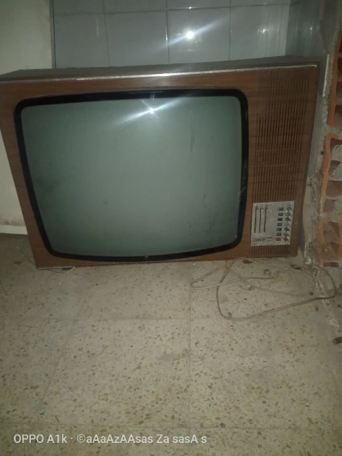 Vieille télé