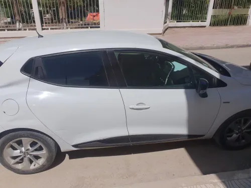 Renault Clio 4 2016 Limited 2