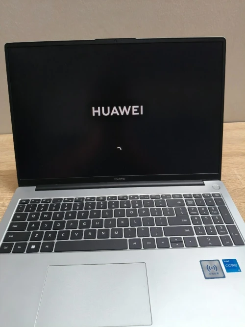Huawei MateBook D16 2023