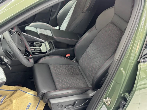 Audi Q5 2025 S line pack black