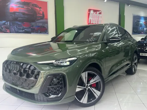 Audi Q5 2025 S line pack black