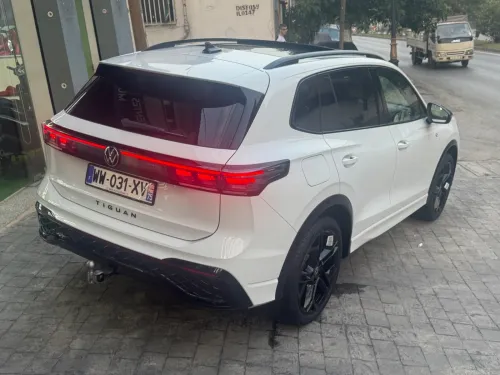 Volkswagen Tiguan 2025 R LINE