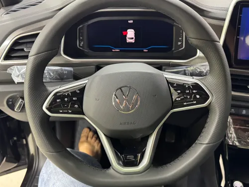 Volkswagen T-Roc 2025 R- Line Edition 