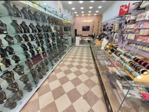 Boutique bijoux et accessoires 