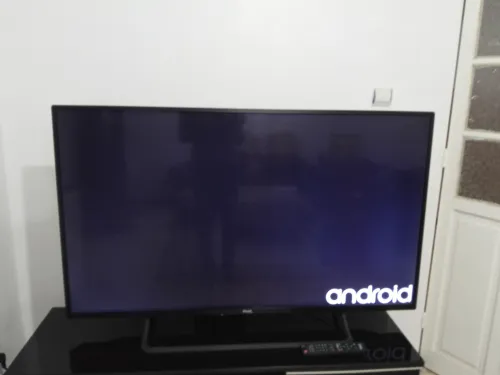 Tv Géant smart tv Android 4k 55 pouces