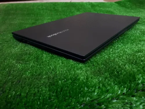 ASUS VIVOBOOK X513 CPU: CORE i5 / 1135G7 DISC : 512 GB (SSD) RAM : 8