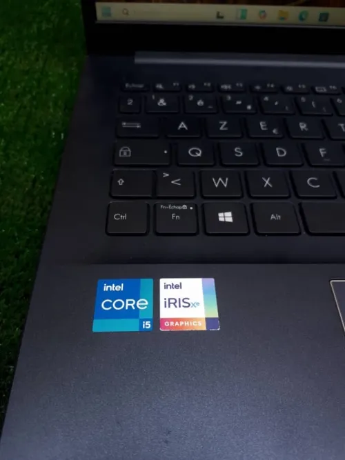 ASUS VIVOBOOK X513 CPU: CORE i5 / 1135G7 DISC : 512 GB (SSD) RAM : 8