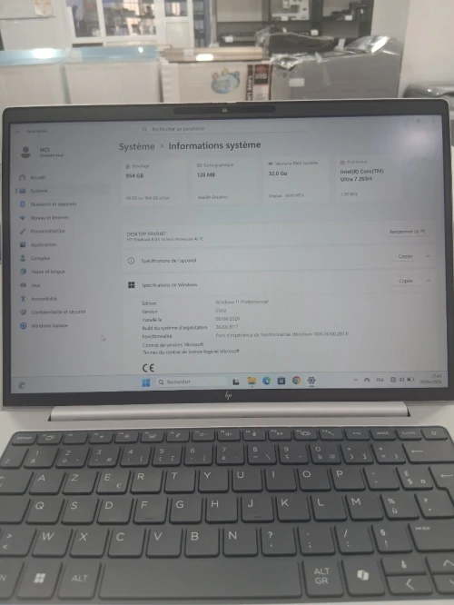 HP EliteBook 8 G1i - Ultra7 32GB/1T