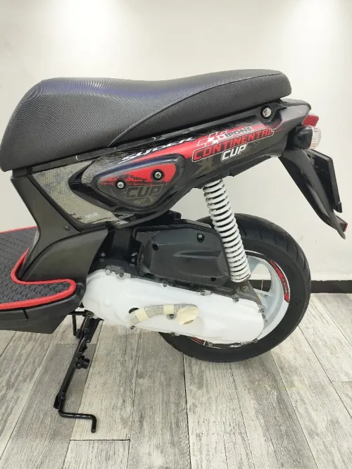 SLIDER FRANÇAIS 50CC SCOOTER YAMAHA MBK STUNT 2012