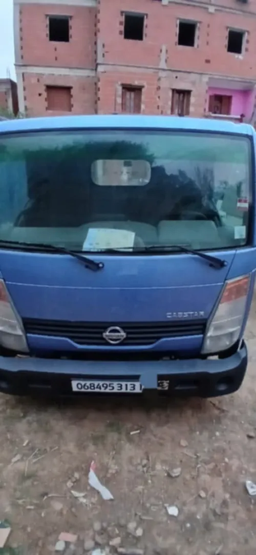 Nissan CABSTAR 2013