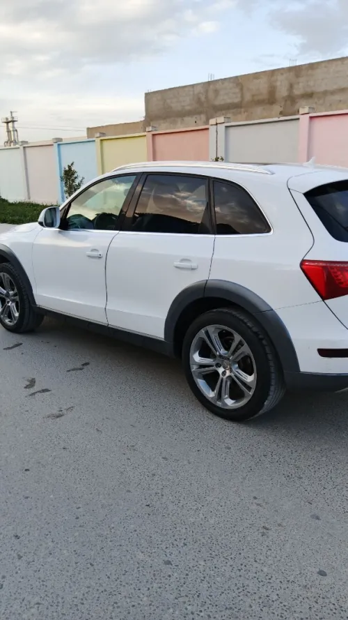 Audi Q5 2011 Off Road