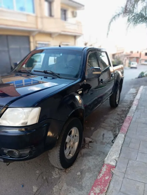 Tata Xenon 2013 