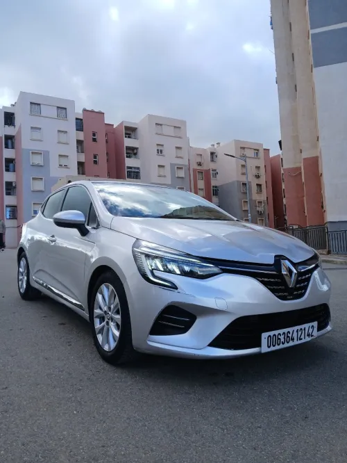 Renault Clio 5 2021 intense +