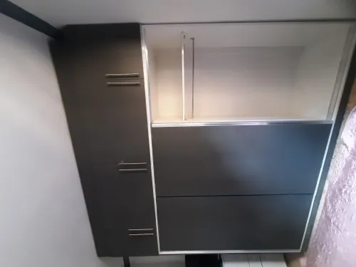  Fabrication de cuisines modernes et dressing 