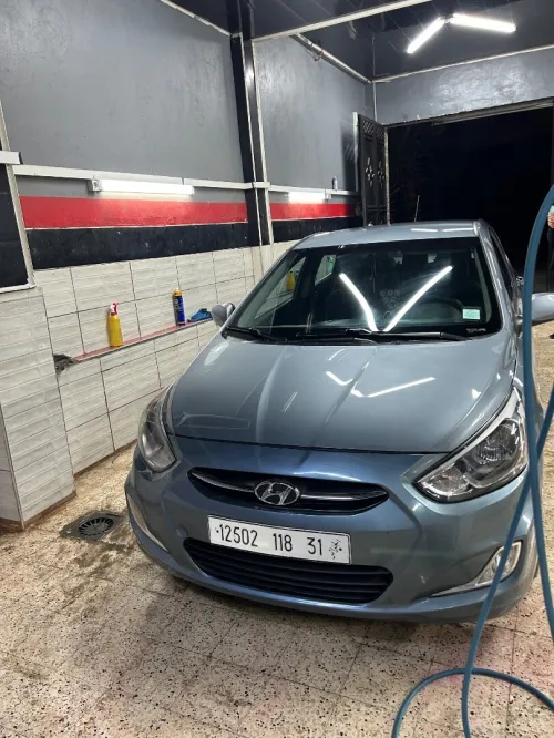 Hyundai Accent RB  4 portes 2018 GL DZ