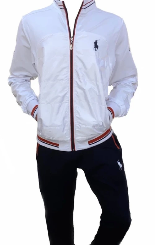 Vente de survêtement de marque