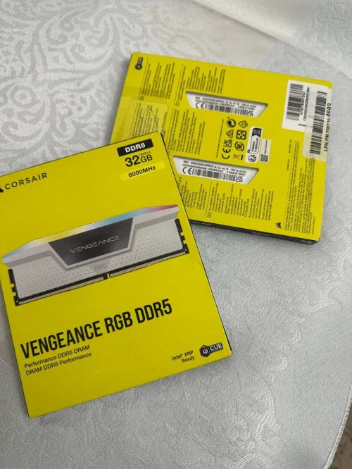 RAM Corsair Vengeance RGB DDR5 32GB 2X16GB 6000MHz Mémoire PC Gamer Neuf Boite scellée