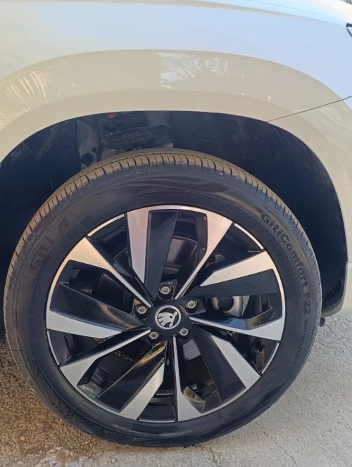 Skoda Karoq 2026 Full option