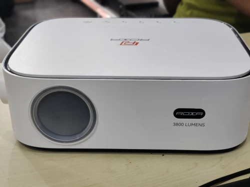 Vidéo projecture 3800 lumm