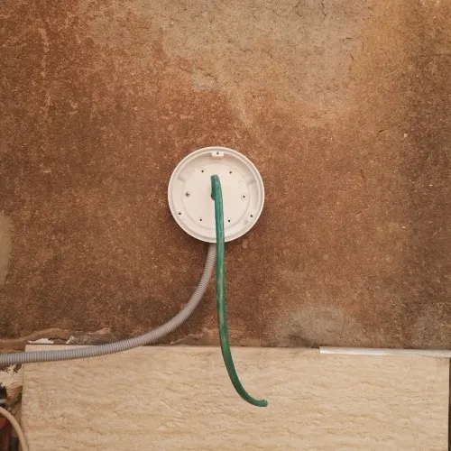 Electrician bâtiment et installation caméra surveillance et vision phone 