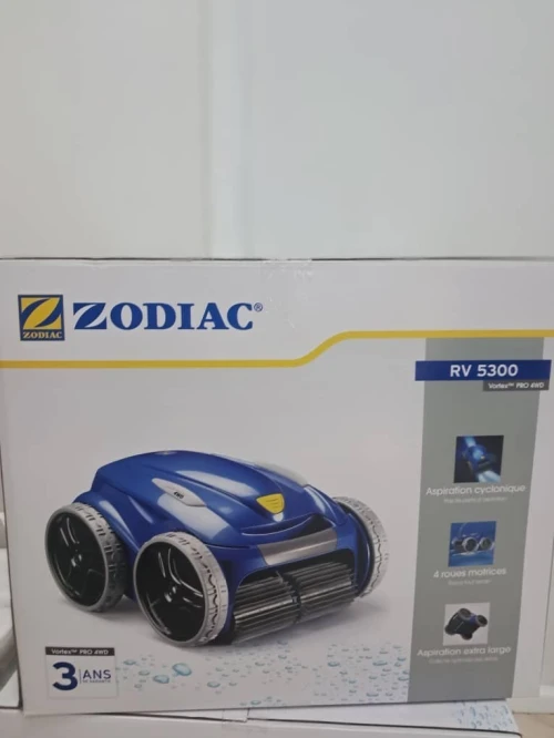 ROBOT NETTOYEUR 