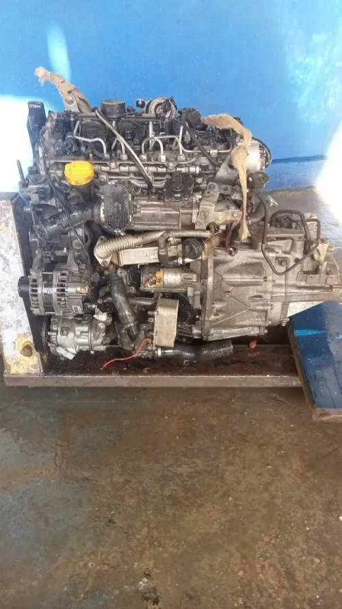 Moteur nissan xtrail T31 quashquai 2.0 dci