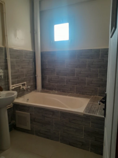 Location Appartement F3 Alger Ain benian