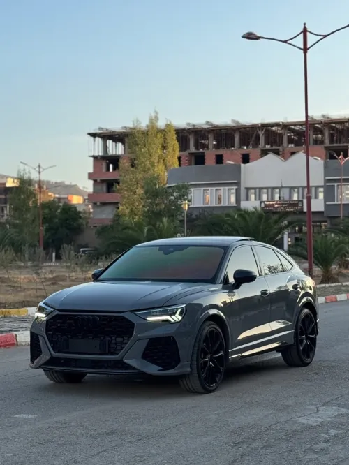 Audi RSQ3 Full Carbon 2023 