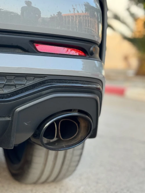 Audi RSQ3 Full Carbon 2023 