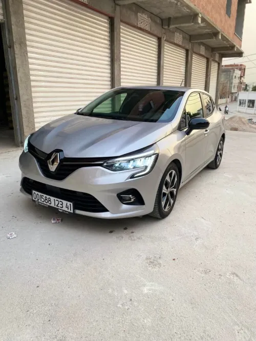 Renault Clio 5  2023 Evolution