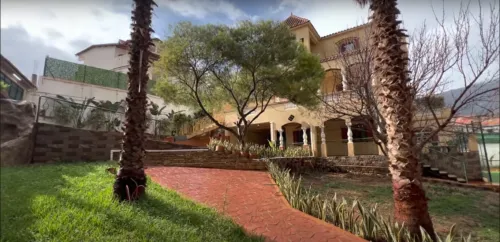 Villa Premium à Tipaza - Idéale pour Séminaires, Formations et Événements d'Entreprise ou Familiale