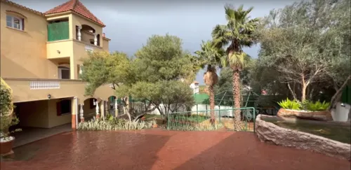 Villa Premium à Tipaza - Idéale pour Séminaires, Formations et Événements d'Entreprise ou Familiale