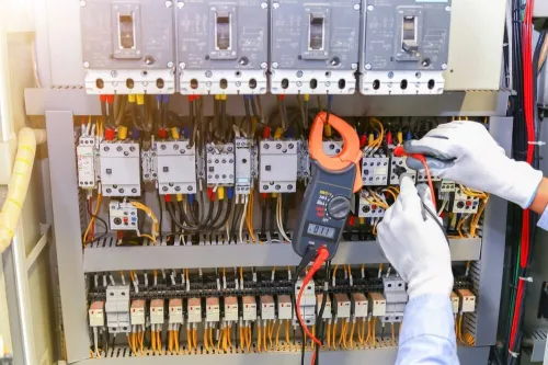  électricité industrielle,électricité générale,domotique(smart home),sécurité et armoire électrique