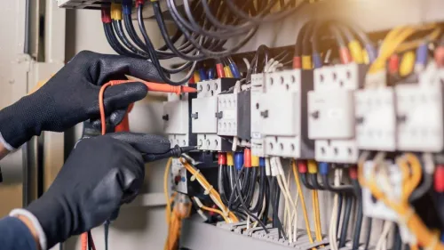  électricité industrielle,électricité générale,domotique(smart home),sécurité et armoire électrique