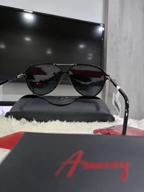 Lunette de soleil نظارات شمسية