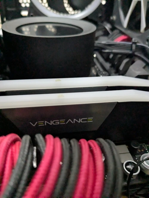 PC GAMING + ARCHITECTURE + IA (RAM 64Gb + SSD 4.5 To)