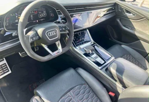 Audi RS Q8 2025 Full Option