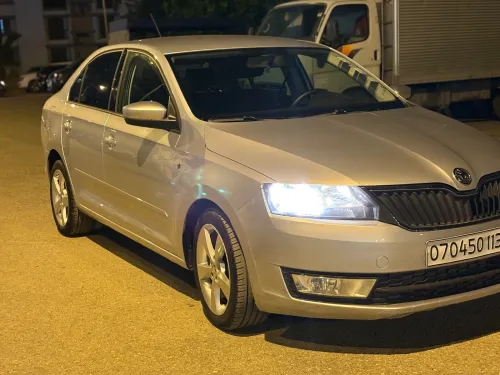 Skoda Rapid 2013 Rapid