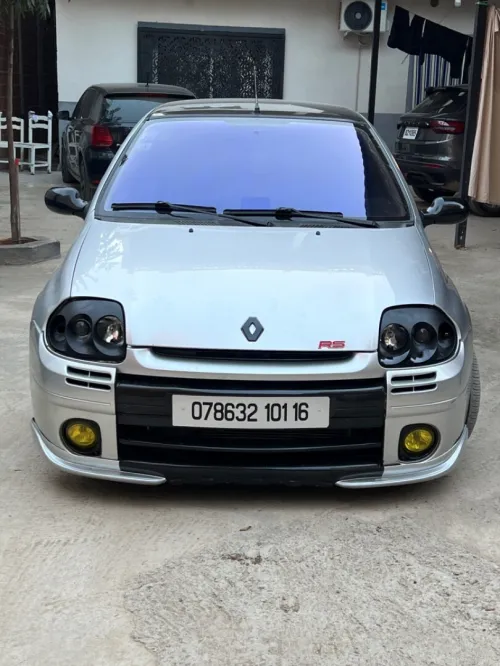Renault Clio 2 2001 Rs