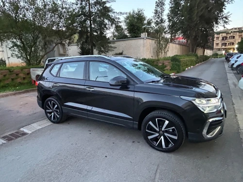Volkswagen Taos 2025 