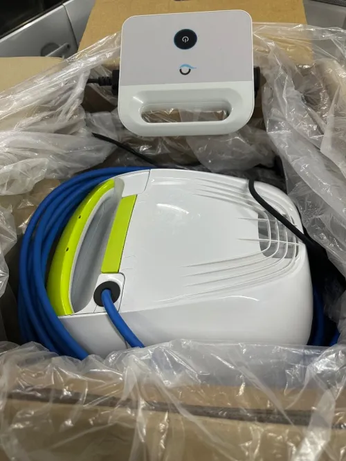 Robot nettoyeur de piscine