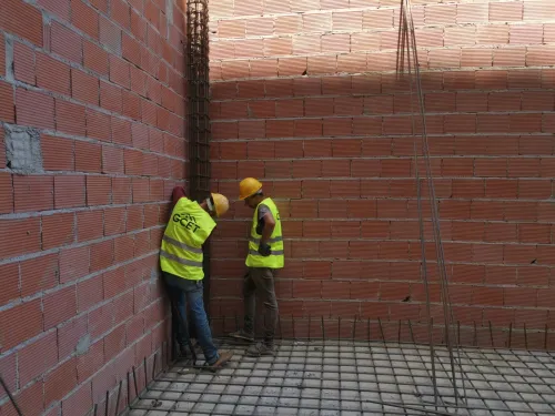 Travaux de réalisation des bâches à eaux