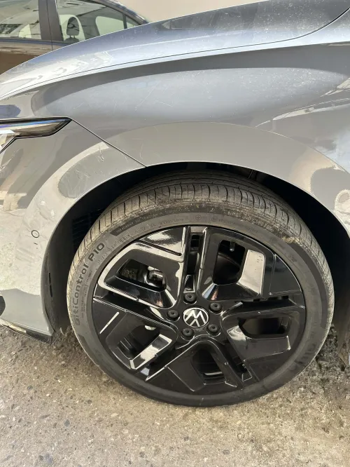 Volkswagen Golf 8 2025 R Black Edition 