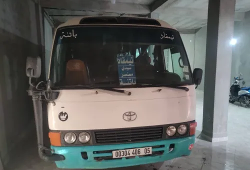Toyota Coaster 2006