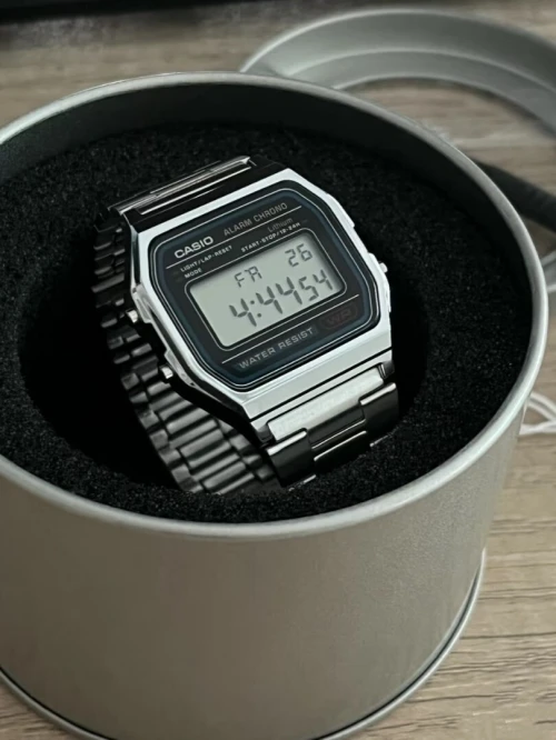 CASIO VINTAGE A158WA-1DF Montre Unisexe