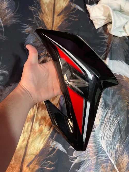 Carénage flan Kawasaki z900 dorigine cote droit 