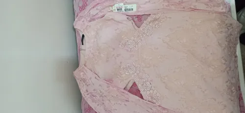 Robe de soirée jamais porté 