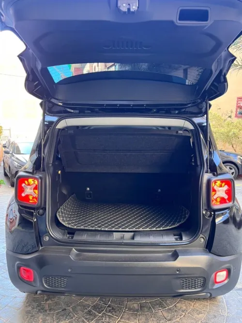 Jeep Night eagl 2022 Renegade