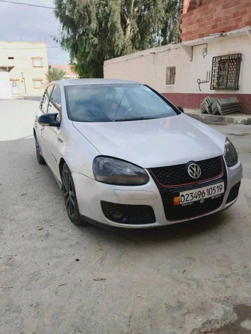 Volkswagen Golf 5 2005 R32