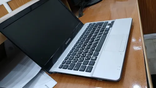 Samsung laptop 